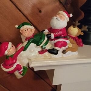 Set of 2 - New in boxes- Those Hanging  Corner Decorations for your Mantel/Shelf